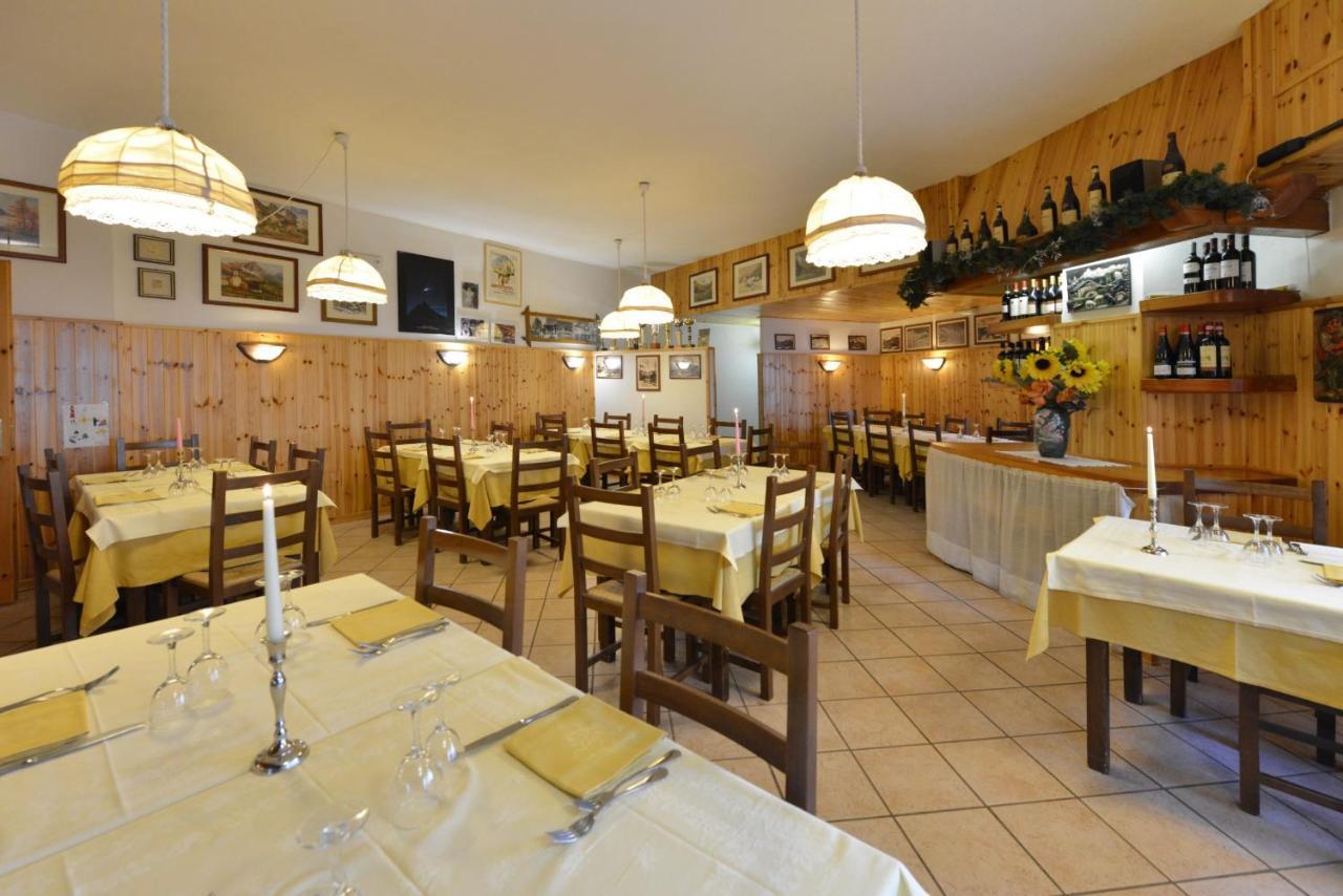 ברויל-קרוויניה Hotel & Ristorante Serenella מראה חיצוני תמונה