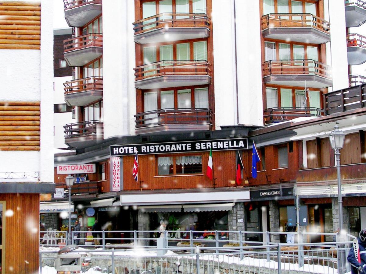 ברויל-קרוויניה Hotel & Ristorante Serenella מראה חיצוני תמונה